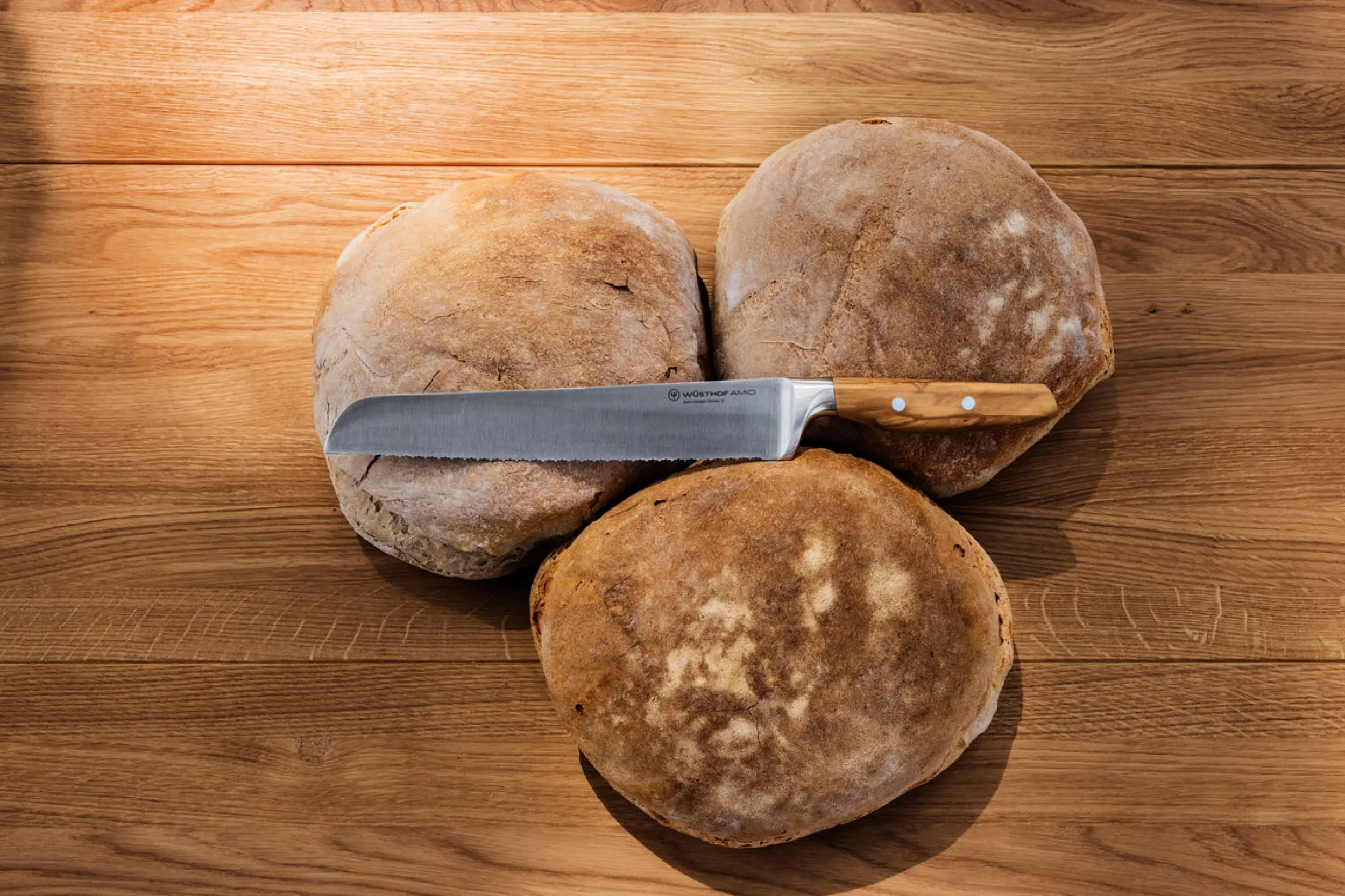 Wüsthof Bread Knives>Amici 9" Precision Double-Serrated Bread Knife